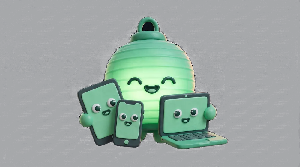 Lumi omgitt av en telefon, et nettbrett og en laptop, alle med ansikt